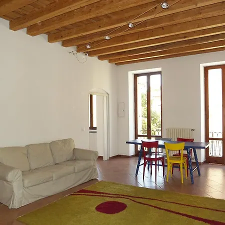 Santa Chiara Apartment Verona